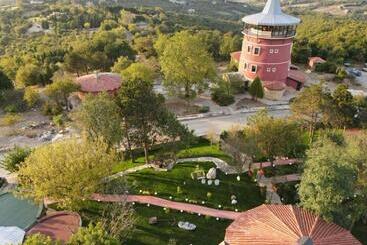 בית מלון כפרי Aaa