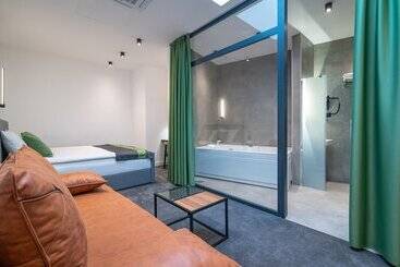 هتل City Joy   Sports Center Tasmajdan