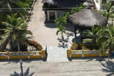 בית מלון כפרי Hostal La Cabaña De Polo