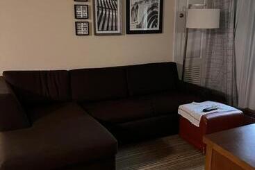 فندق Queen Bed Available