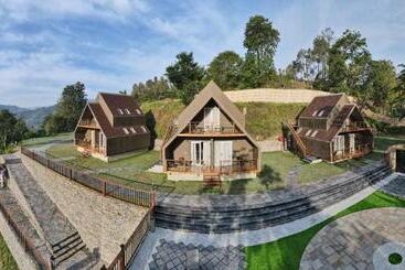 בית מלון כפרי Samsara Luxury Cottages & Spa