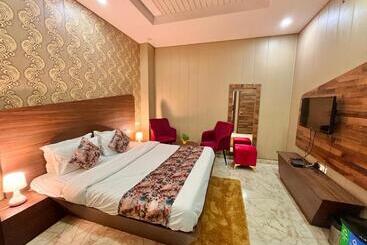 酒店 The Starlet Prime, A Hidden Peaceful Stay