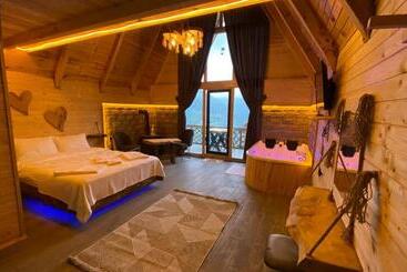 Отель Yuvam Bungalov