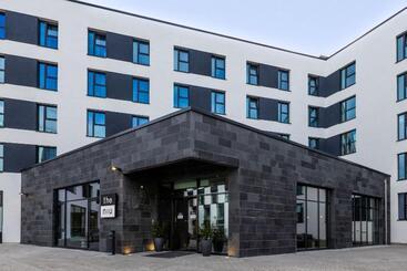 Отель Holiday Inn The Niu, Wave Karlsruhe Oststadt, An Ihg