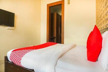 호텔 Collection O Platinum