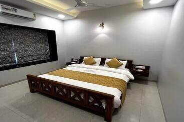 בית מלון כפרי Heritage Residency