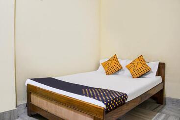 ホテル Oyo Flagship The Residence Inn