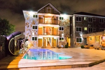 هتل Rk Italian Boy