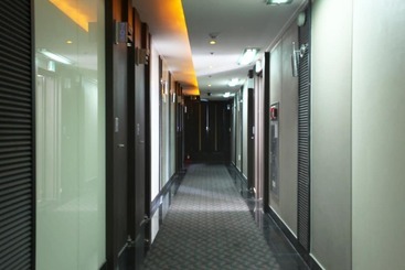 فندق على الطريق Cheonan Windsor