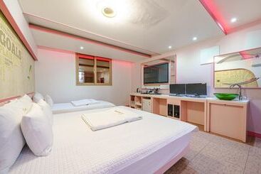 فندق على الطريق Ulsan Ktx Station S