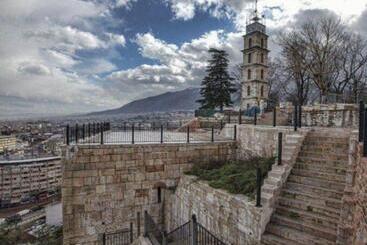 מלון דירות Uraz Apart