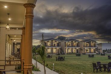 Hotel Green Retreat Resort