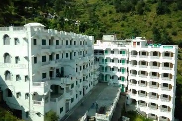 Отель Grg1477 Homestay Rudraprayag
