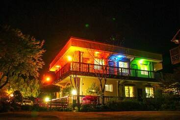 Hotel Pocheon Yeohaeng Sketch Pension