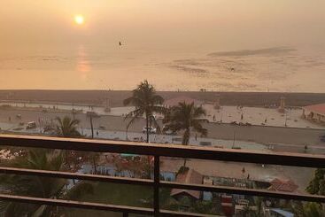 ホテル Purple Beds By Vits Daman