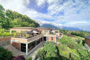 Virunga Inn Resort & Spa