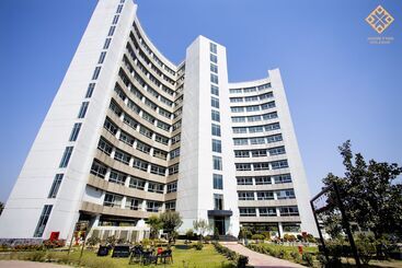 Jashore It Park Hotel And Resort