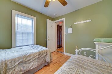 קוטג'' Lanesville Home W/ Pool Table, Bar & Deck!