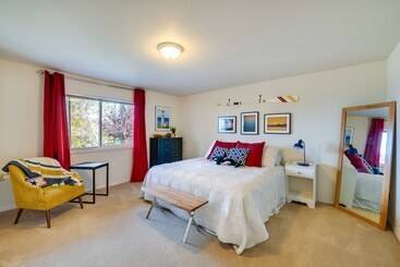 별장 Coastal Haven W/ Hot Tub & San Juan Island Views