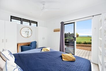 בית מלון כפרי The Beach House By Anglers Choice