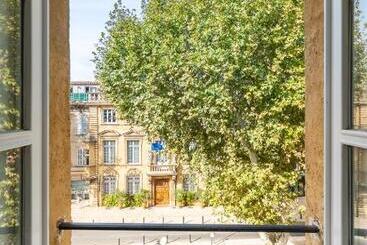 아파트호텔 La Réserve De Salon De Provence