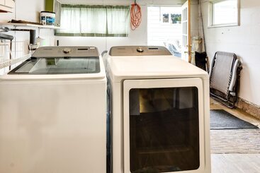 بيت ريفى Pet Friendly Ohio Retreat W/ Patio & Fire Pit!