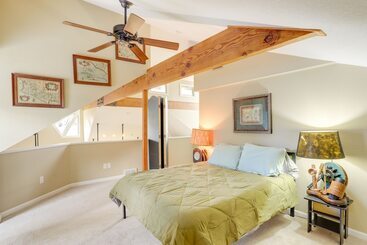 קוטג'' Port Clinton Home W/ Private Dock + Gazebo!