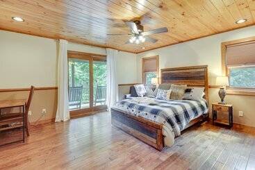 茅舍 Roan Mountain Home W/ Deck Near Appalachian Trail!