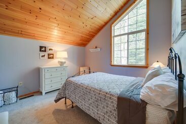 별장 Rustic Truckee Cabin Retreat W/ Community Pool!