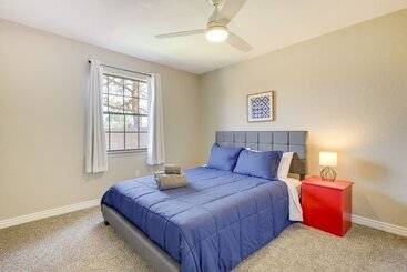 Сельский дом Albuquerque Home W/ Hot Tub + Putting Green!