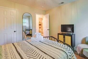 کلبه Cozy High Point Vacation Rental: Near Hpu Campus