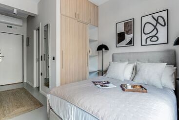 بنسيون Sanders Port   Bright Studio Near Piraeus Port