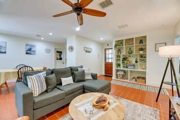 کلبه Pet Friendly Rockport Escape: 2 Mi To Beach!