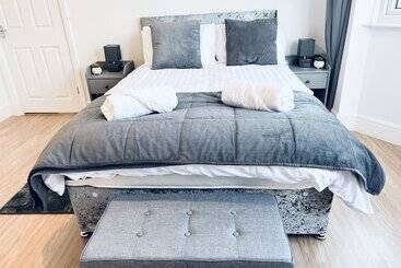 דירת נופש Impeccable 3 Bed House In Nottingham Central