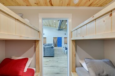 بيت ريفى Riverfront Arkansas Abode W/ Deck & Grill!