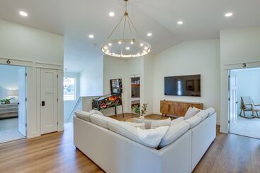 茅舍 Spacious Utah Home W/ Hot Tub < 1 Mi To Bear Lake!