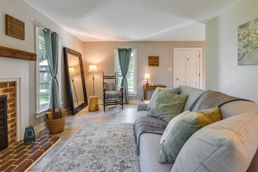 Tranquil Cottage In Virginia Countryside W/ Pond!