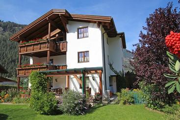 בית מלון כפרי Apart Raetia