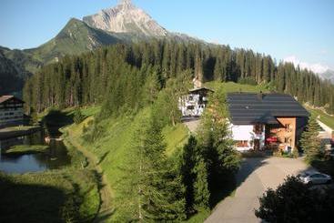 فندق Haus Hubertus