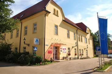 Junges Hotel Tulln