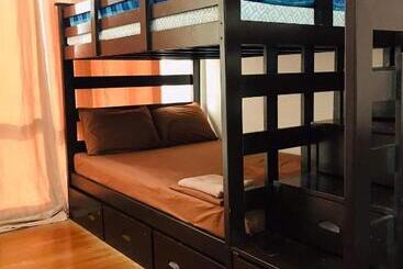 هتل آپارتمان Abreeza Chills Place 1815