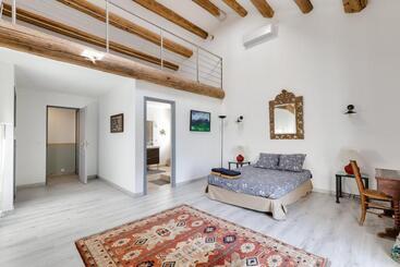 צימר Mas De La Souvine