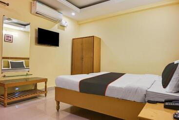 Collection O Star Hotel Tirupati