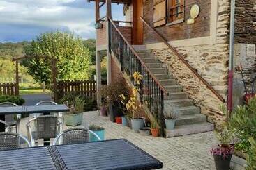 בית מלון כפרי Auberge Des Colettes