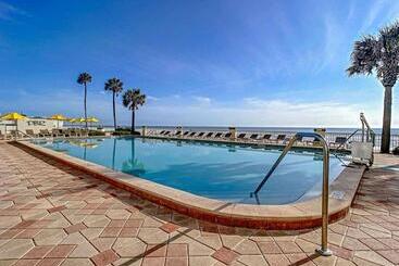 מלון דירות Modern Beach Condo Daytona Beach
