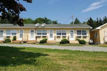 מוטל Capeway Extended Stay Lodge