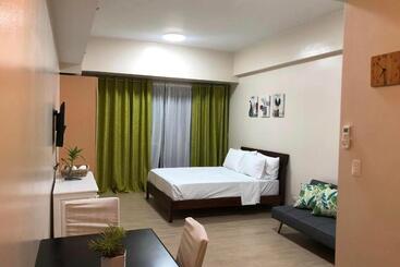 هتل آپارتمان Naia Megaworld Condo Balay 81