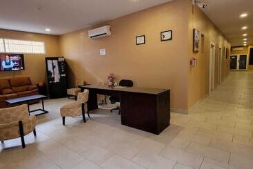 ベッドアンドブレックファースト Jovilee