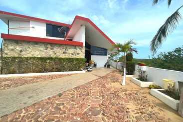 مبيت وإفطار Villa Siempre Domingo