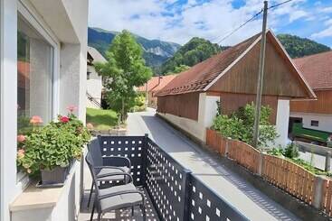 هتل آپارتمان Charming Bella Hideout Adults Only